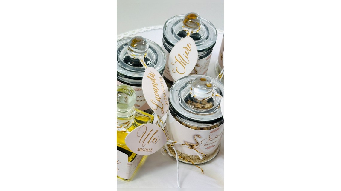 SET PRIMA BĂIȚĂ DUPĂ BOTEZ Ritualul blând al apei vegheat de nași Swan Feather 30